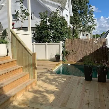 Big 10 Min Walk From Citycenter-swimmingpool * Stavanger